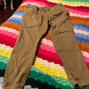 Mens Lira khaki joggers